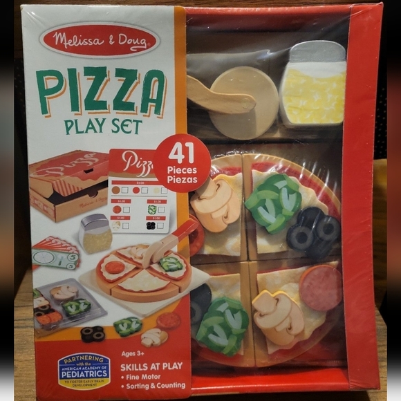 Melissa & Doug Pizza Play Set - Picture 2 of 5